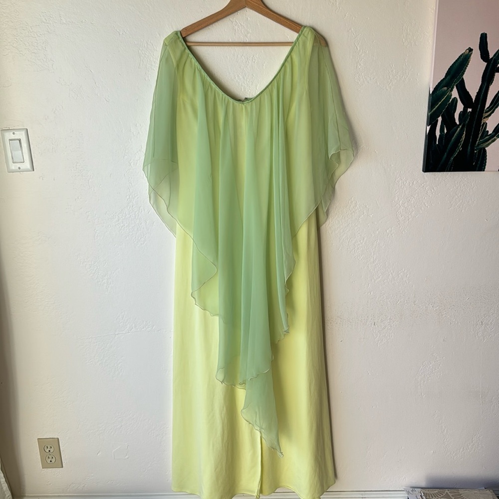 VINTAGE CHANGES 70’s Tiered Cocktail Maxi Dress